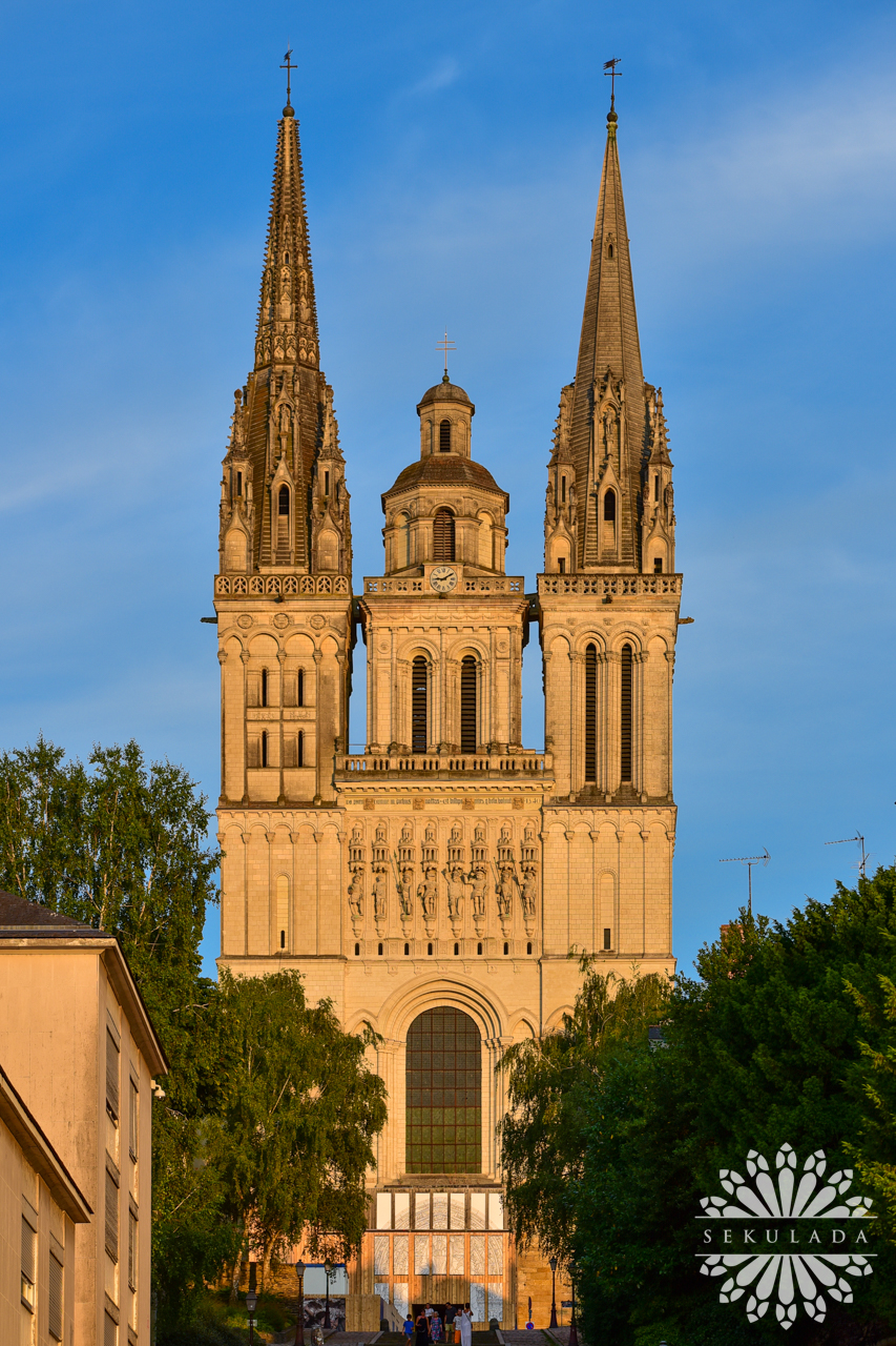 Katedra św. Maurycego w Angers (fr. Cathédrale Saint-Maurice d'Angers); Kraj Loary, Francja.