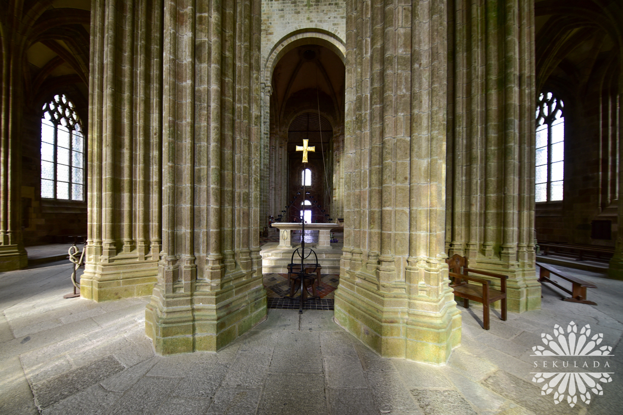 10 kościołów opackich we Francji, które pokochacie!