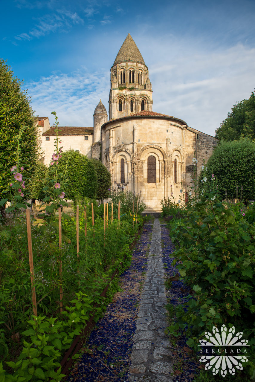 Saintes Pełen wachlarz